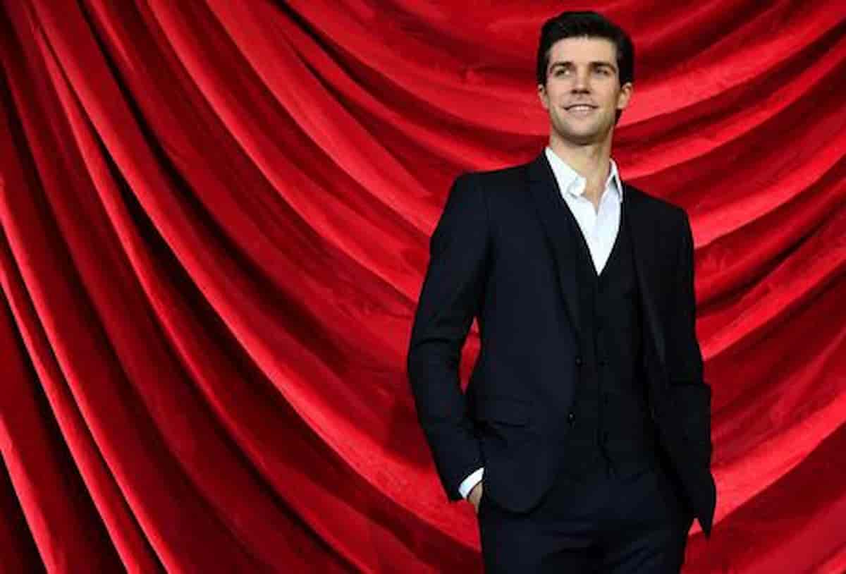 Roberto Bolle, dove e quando è nato, età, vita privata, compagno, tv, attivismo, le parole sull'omosessualità