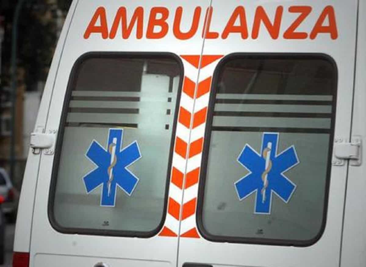 A4, auto contro tir tra Brescia Centro e Brescia Ovest: morto 42enne