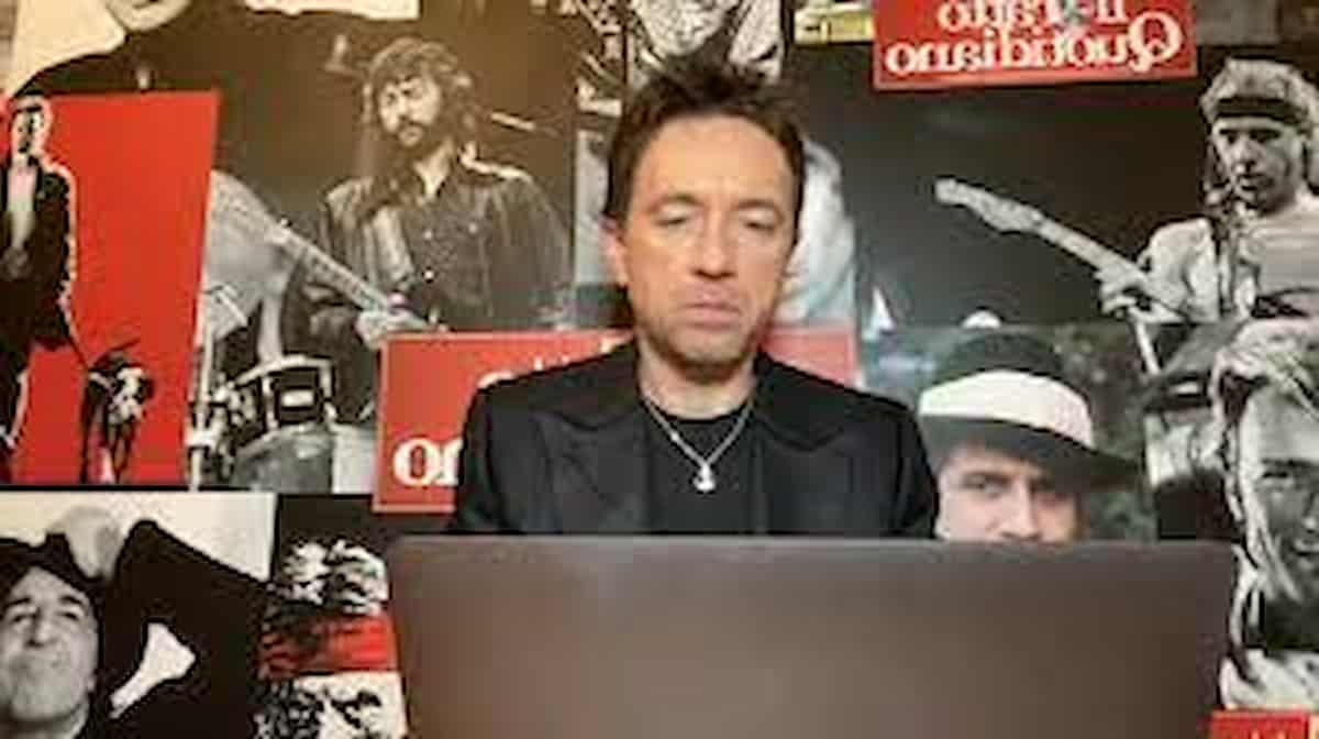 Andrea Scanzi chi è