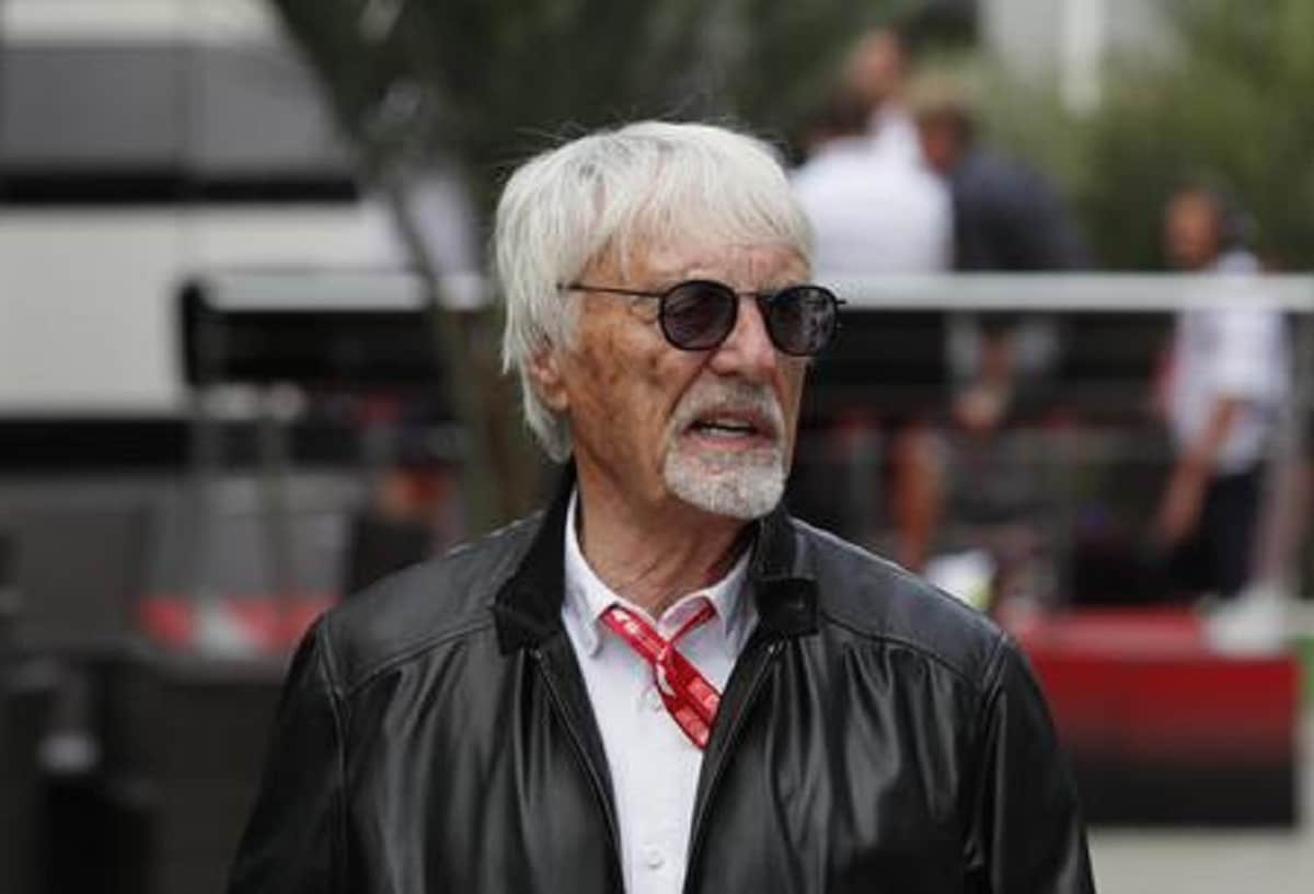 Bernie Ecclestone arrestato (e poi rilasciato su cauzione) in Brasile: il 91enne aveva con sé una pistola illegale