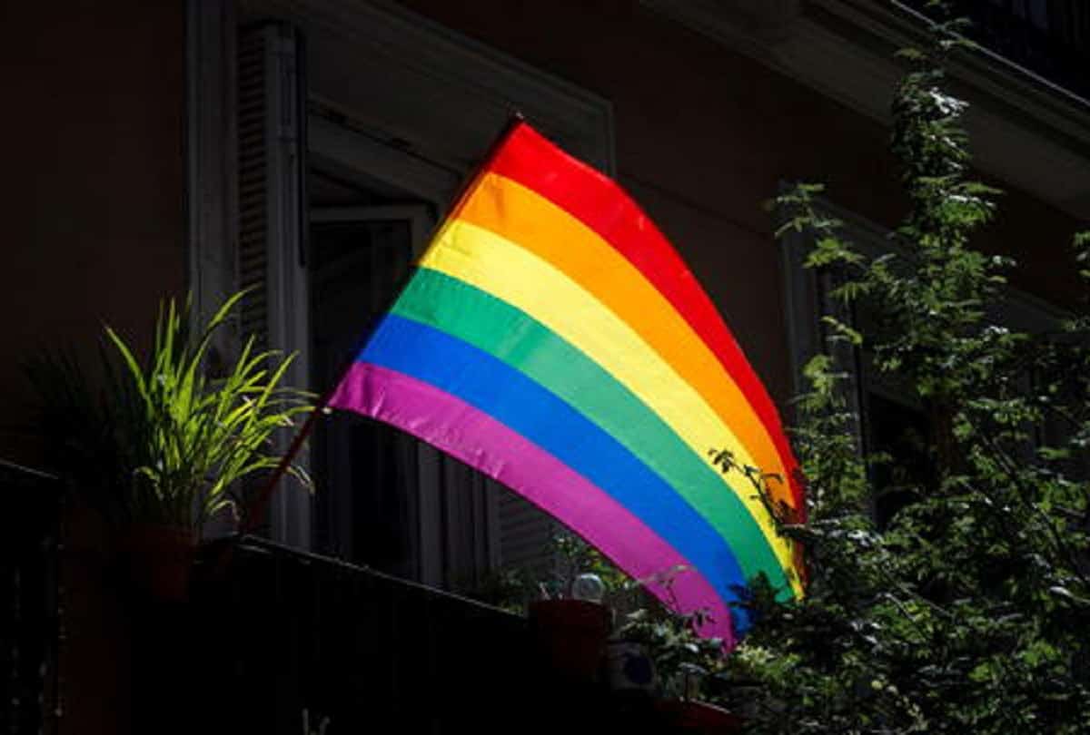 "Non vogliamo ricchioni nella nostra famiglia", 16enne gay picchiato dallo zio