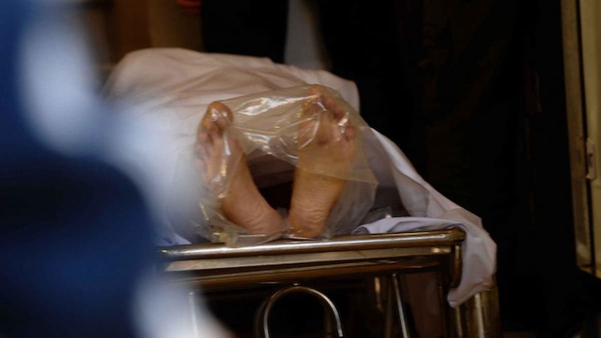 Napoli solleva cadavere infarto