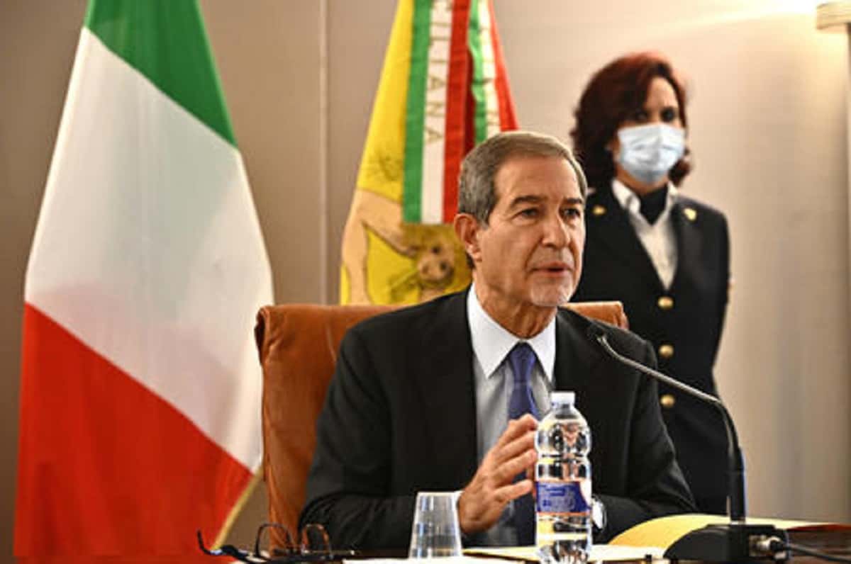 Nello Musumeci chi è: dove e quando è nato, età, biografia, figli, moglie, vita privata