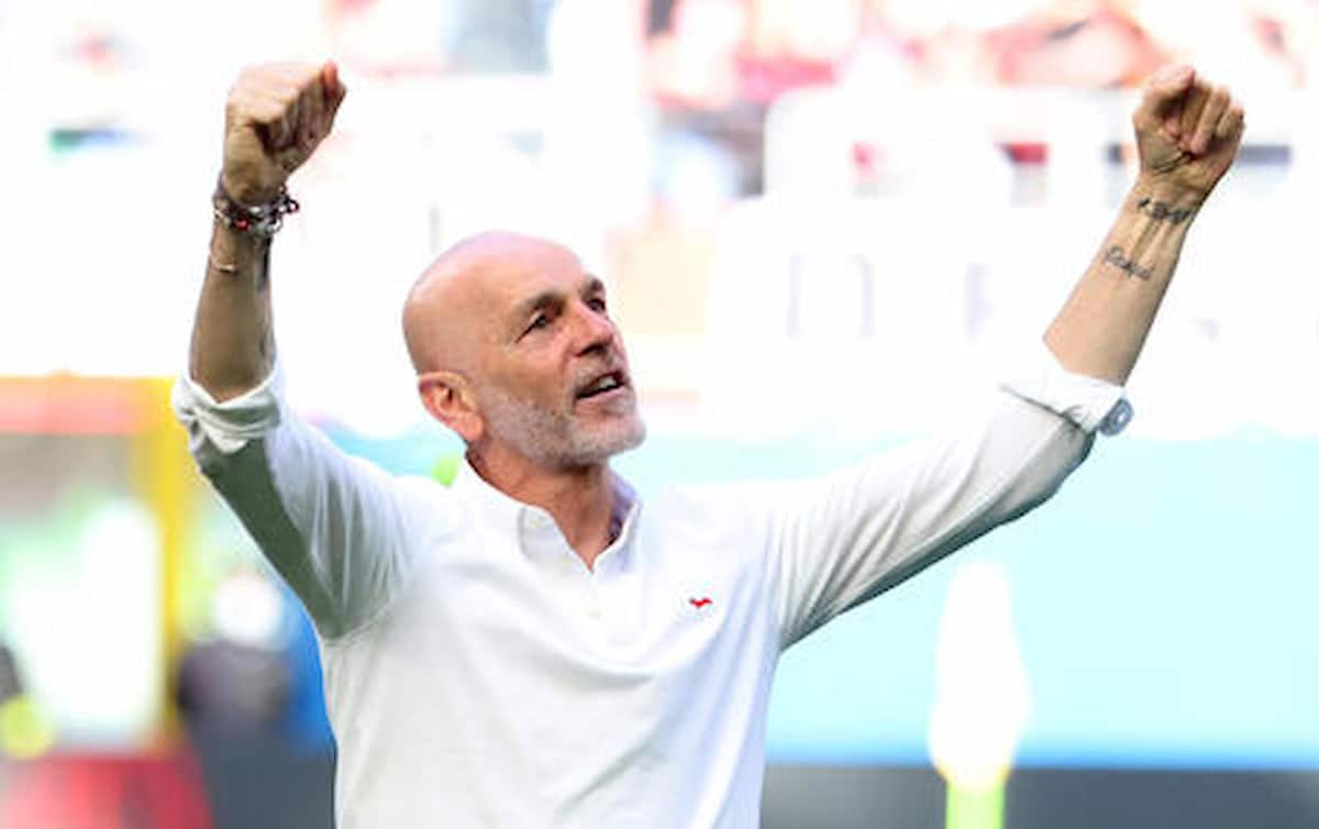 Pioli medaglia scudetto