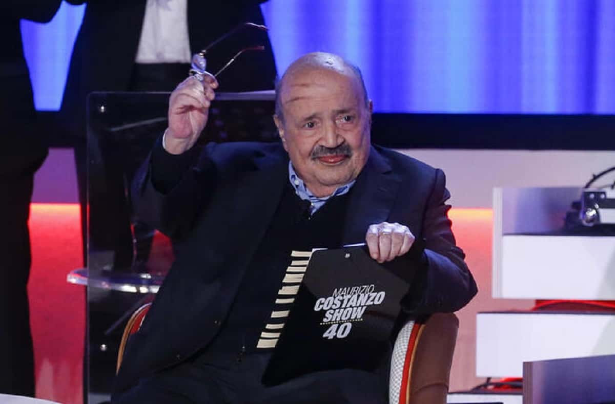 Mughini-Sgarbi, rissa (e poi pace) al Maurizio Costanzo Show. Ecco cosa è successo