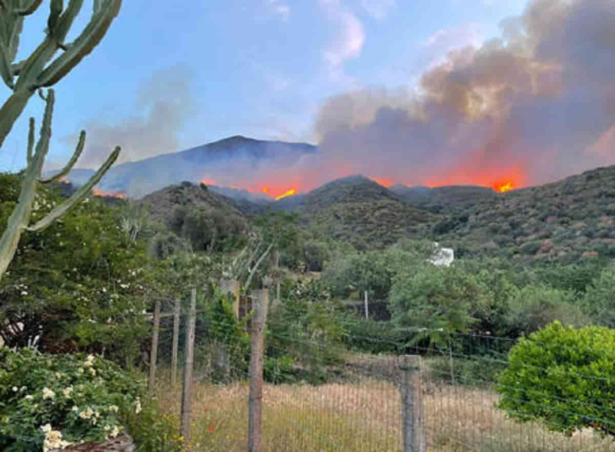 Stromboli, la fiction peggio del vulcano. Nel loro piccolo, anche a Roma...