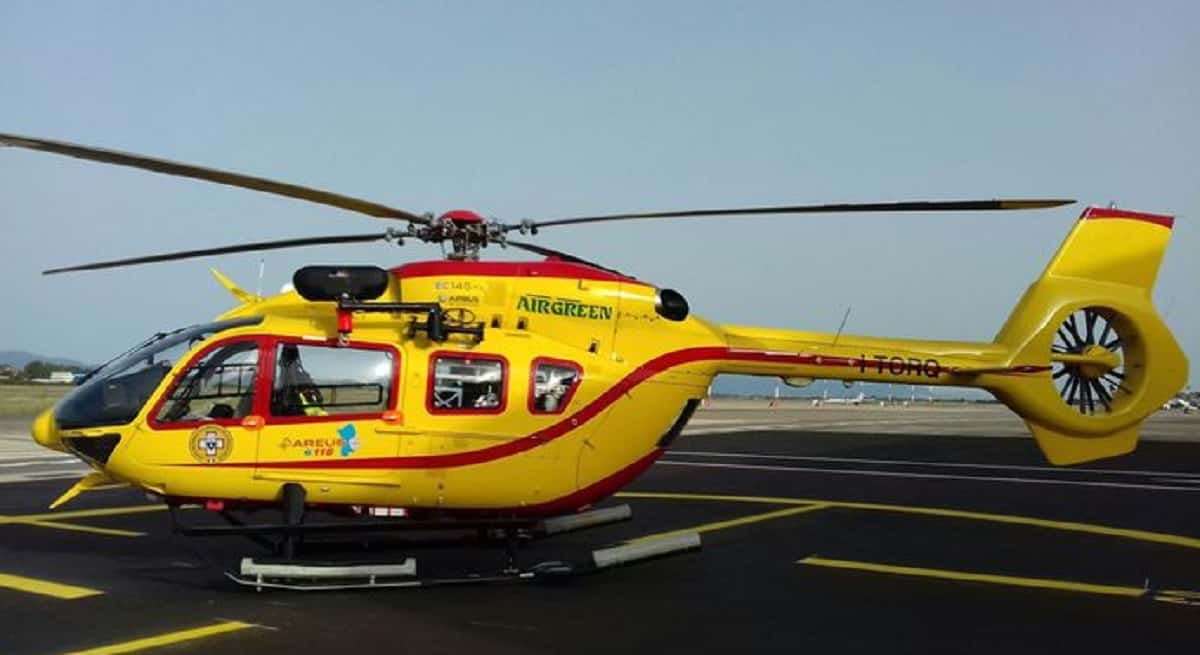 Sardegna, malore mentre è in canoa a Budoni: morto annegato turista francese