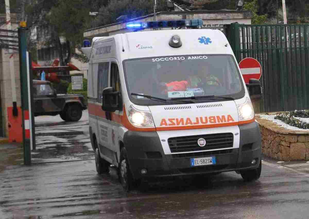 ambualnza, foto ansa
