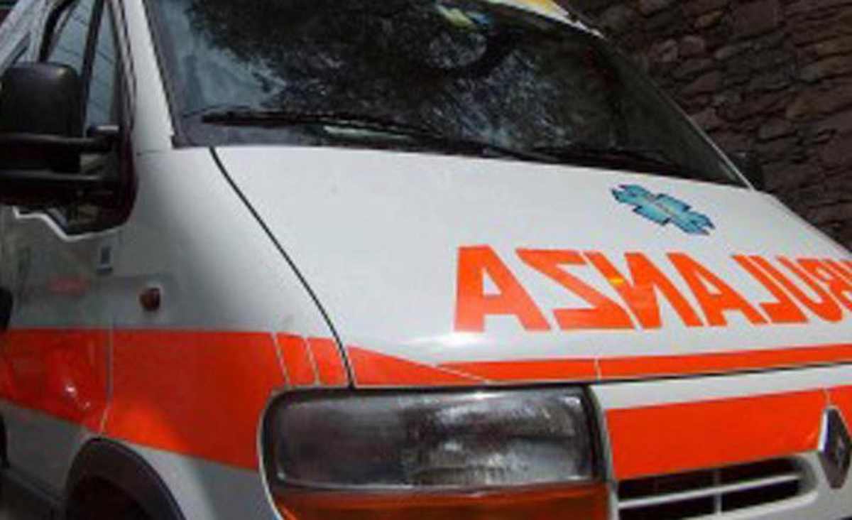 ambulanza, foto ansa