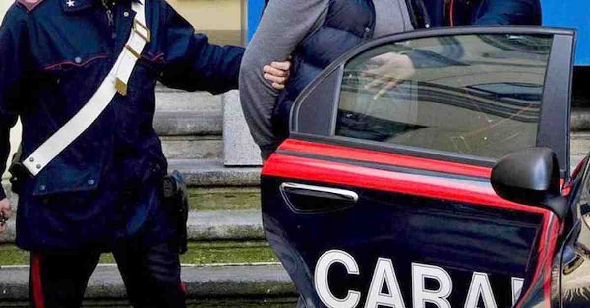 Crevalcore (Bologna), botte alla moglie perché prende la pillola: lui voleva altri figli, arrestato