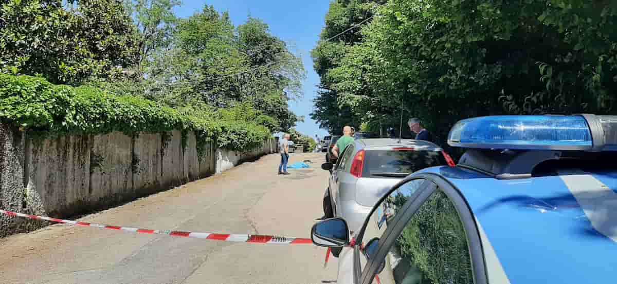 Vicenza, donna uccisa in strada dall'ex marito nel quartiere Gogna. L'uomo era già stato denunciato