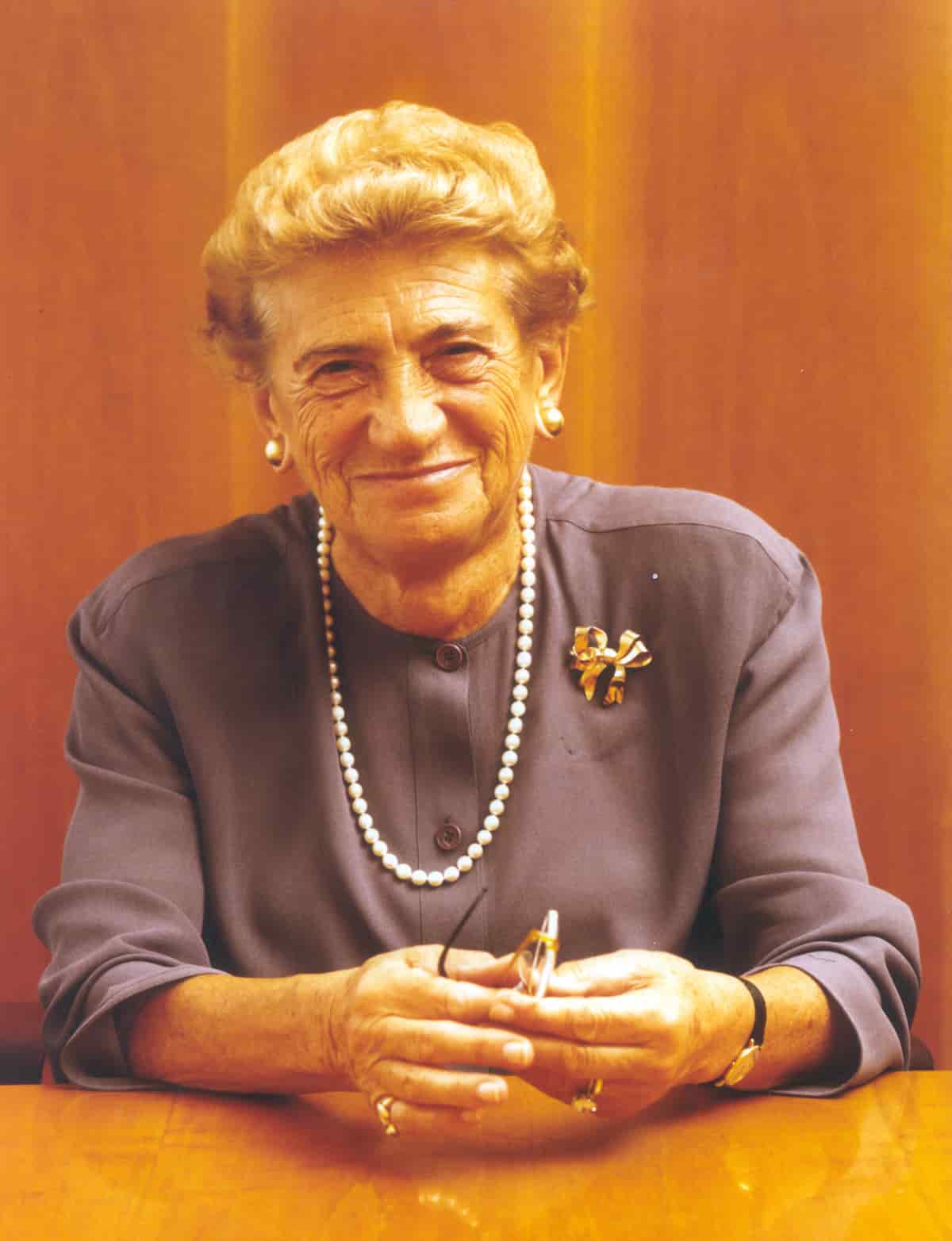 Donne d’Impresa: Marina de Eccher, a 99 anni guida auto e azienda leader, essere donna nel mondo dell'edilizia