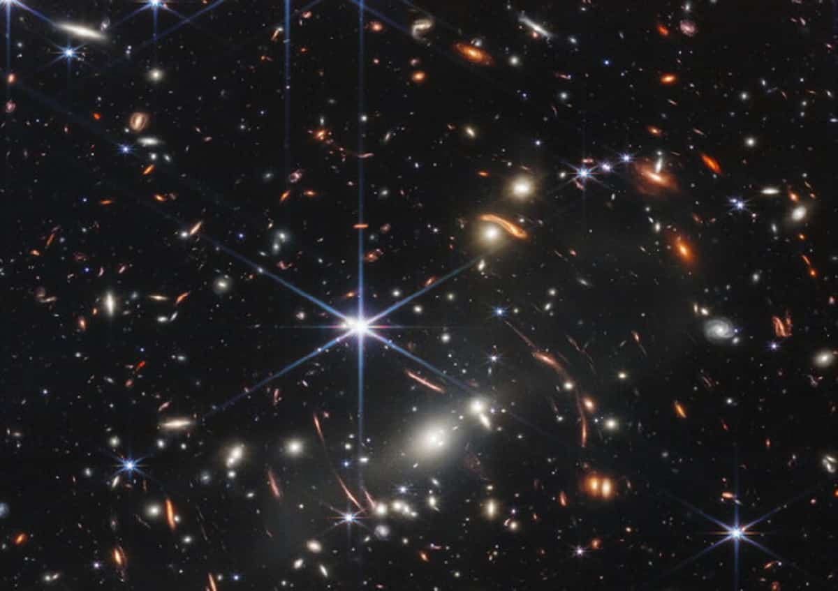 Universo, vita, materia: come è cominciato. Foto di mld di anni fa, il cosmo ragazzo. E poi verso il Big Bang