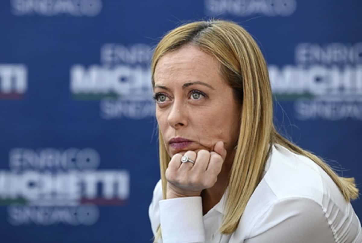 Elezioni, e se si votasse oggi chi vincerebbe? Centrodestra al 46,6%, metà dei voti dalla Meloni