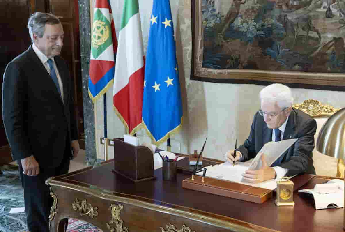 Crisi governo Draghi mattarella