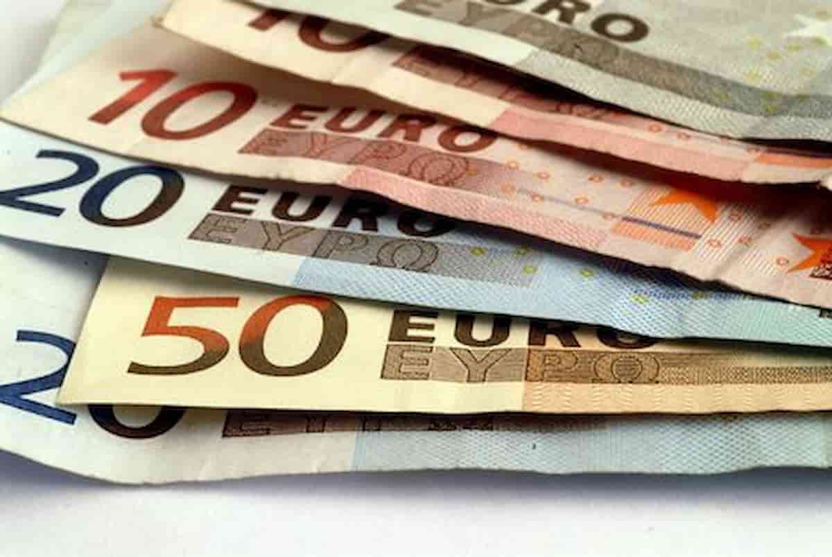 Napoli borsa 8mila euro