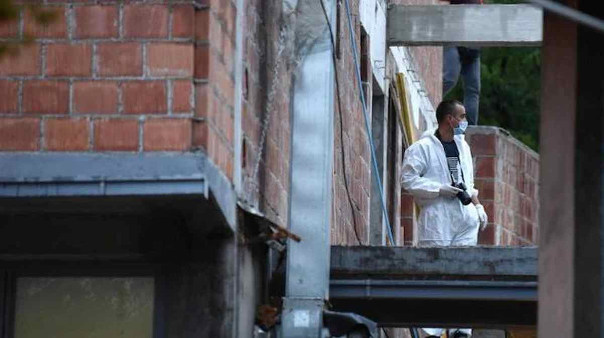 Cettigne (Montenegro), uccide mamma e due bambini, poi spara sulla folla: 10 morti. Uomo di 34 anni ucciso dalla polizia