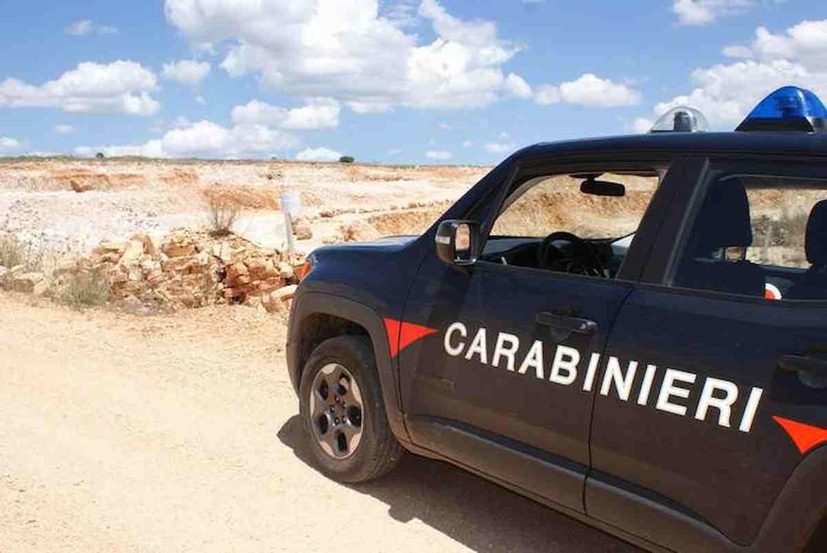 Marina di Lesina, sparatoria tra i bagnanti al Lido Holiday: ucciso un uomo di 45 anni