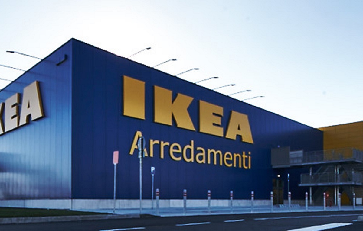 Ikea assume 80 diplomati e laureati: requisiti, figure ricercate e come fare domanda