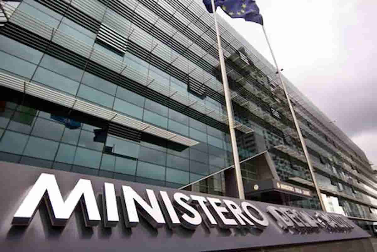 Allarme bomba Ministero della Salute