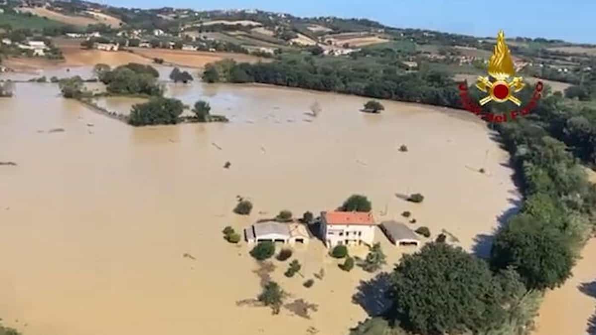Maltempo Marche morti