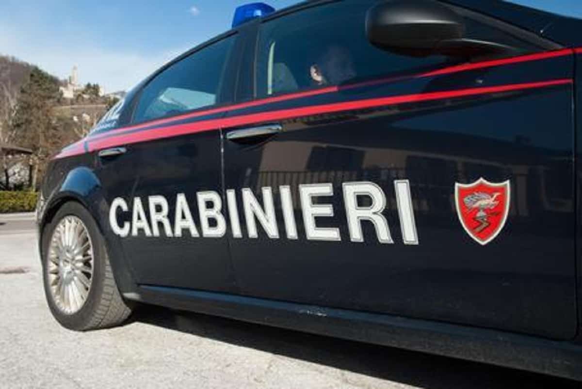 Mondovì, scontro frontale tra tre auto: morto un 38enne e tre feriti