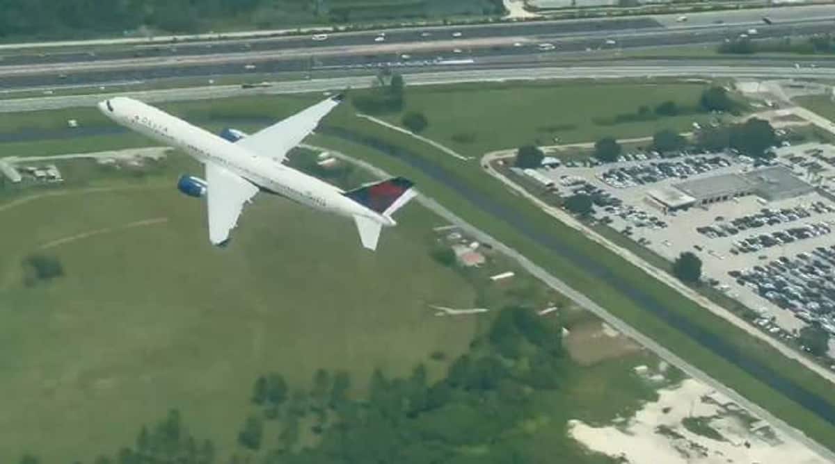 Paura in volo, due aerei si sfiorano sopra i cieli di Orlando: il VIDEO