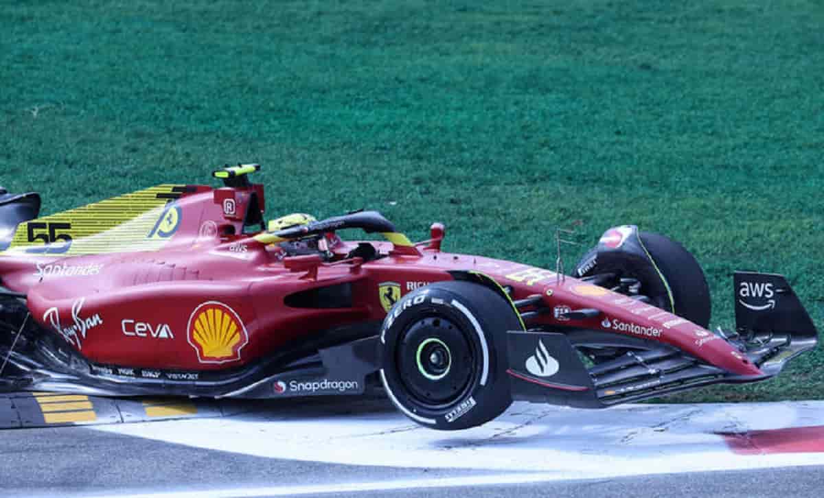 GP Italia sula pista pista centenaria di Monza, il tempio della velocità. Folla record. Si rinnova il duello Red Bull-Ferrari