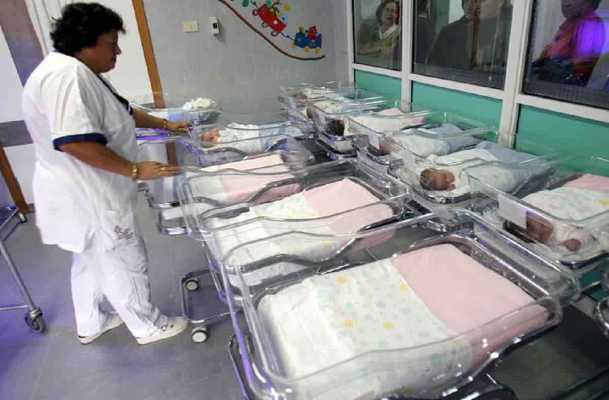 Le previsioni dell'Istat: nei prossimi 50 anni la popolazione italiana diminuirà di 11,5 milioni