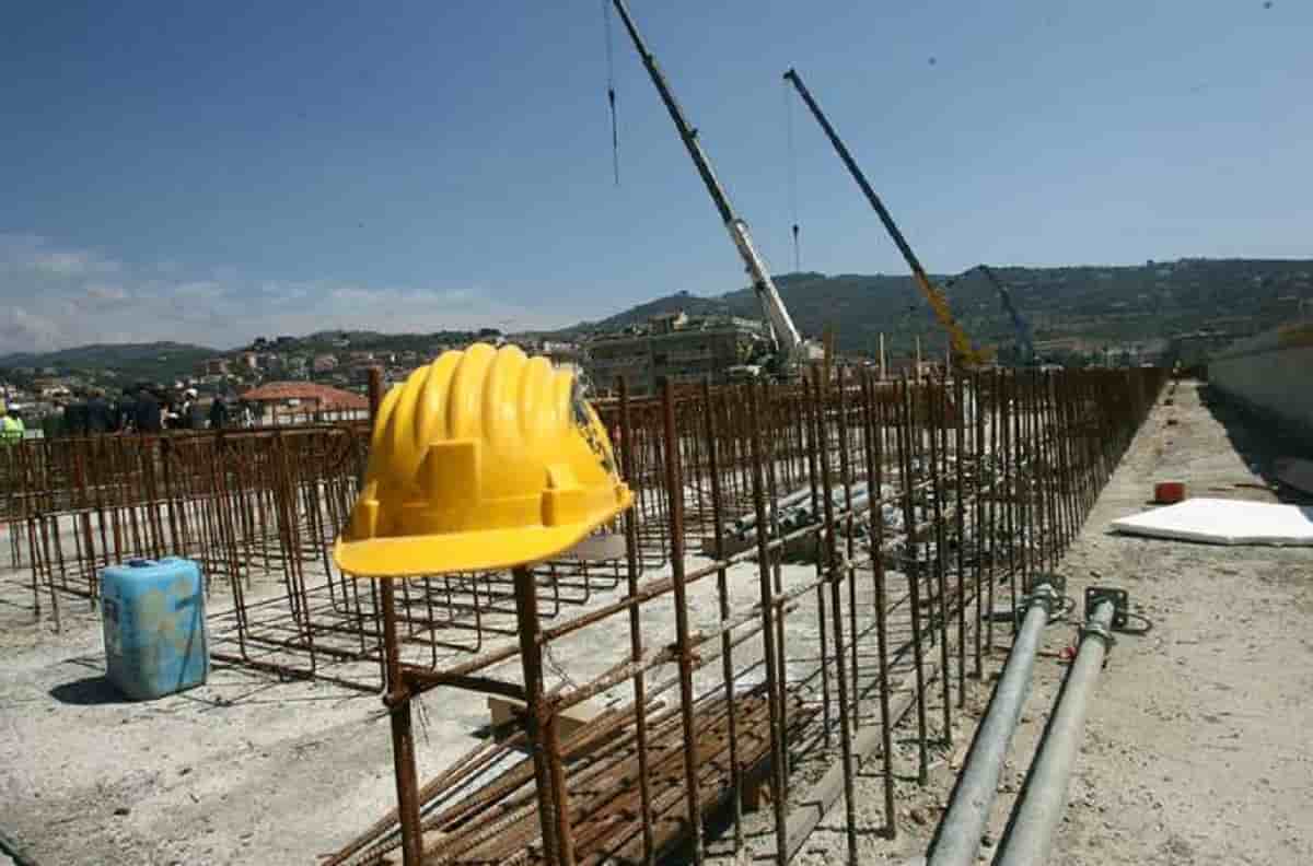 Lavello (Potenza), è morto l'operaio rimasto gravemente ustionato in un'azienda conserviera