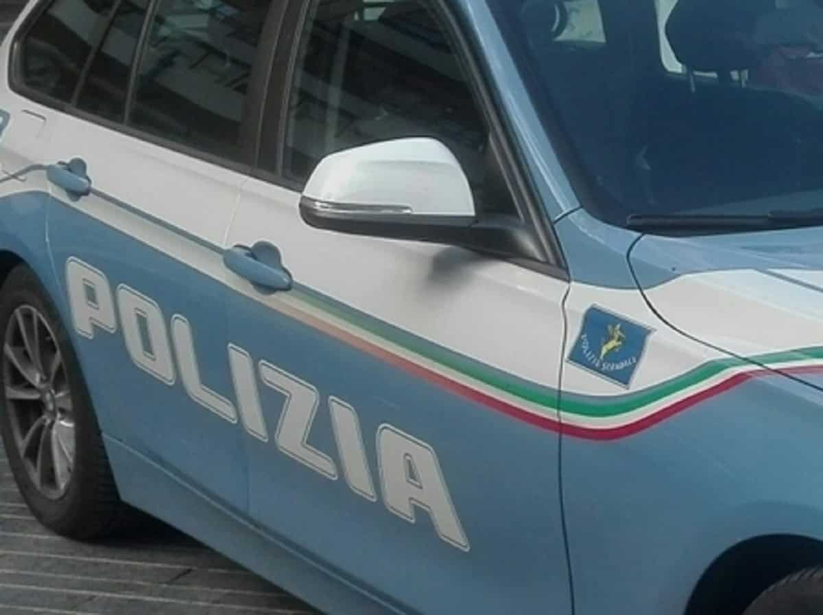 Mestre, sparatoria al centro commerciale Le Porte: un bandito e un vigilantes ferito