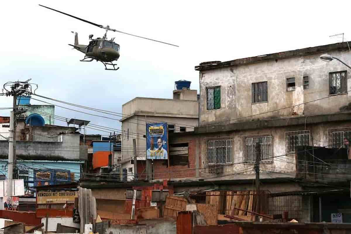 rio de janeiro italiani feriti favela