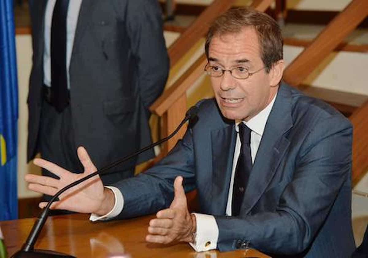 Ministro Economia: Meloni sorda e dura, smentite voci su Gorno Tempini, nonostante l'importante curriculum