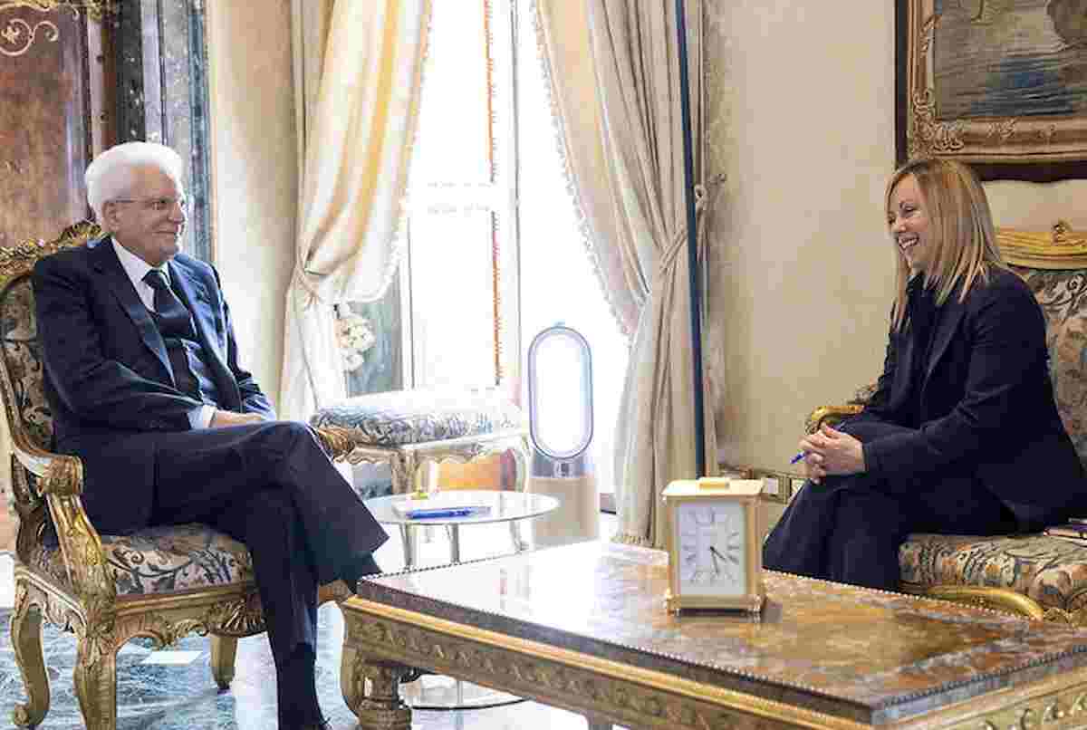 Giorgia Meloni al Quirinale con il presidente Mattarella (Ansa)