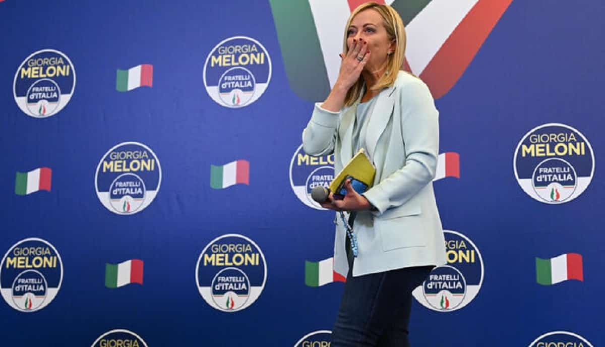 Meloni: chi non è con la Nato e la Ue è fuori, a costo di non farlo il governo