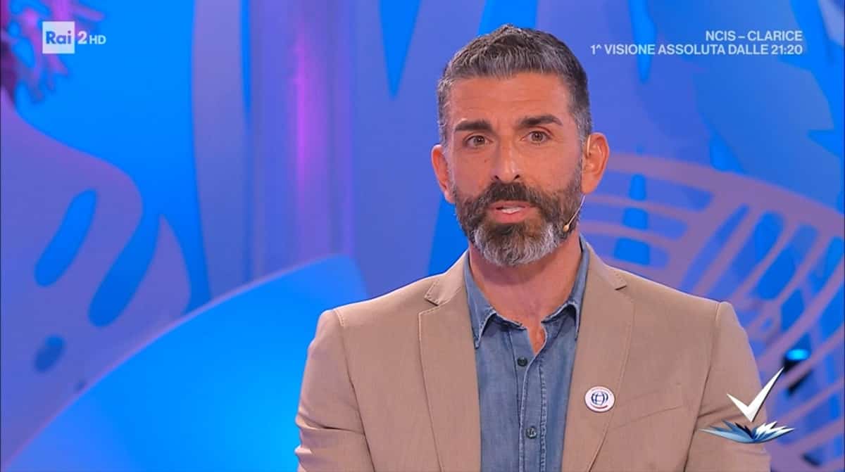 Simone Di Pasquale chi è: età, dove e quando è nato, fidanzata, figli, vita privata, Ballando con le stelle