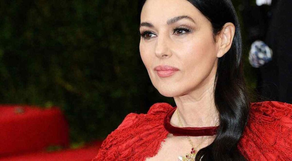 Monica Bellucci chi è, età, altezza, dove e quando è nata, dove vive, fidanzato, figlie, vita privata, biografia e carriera