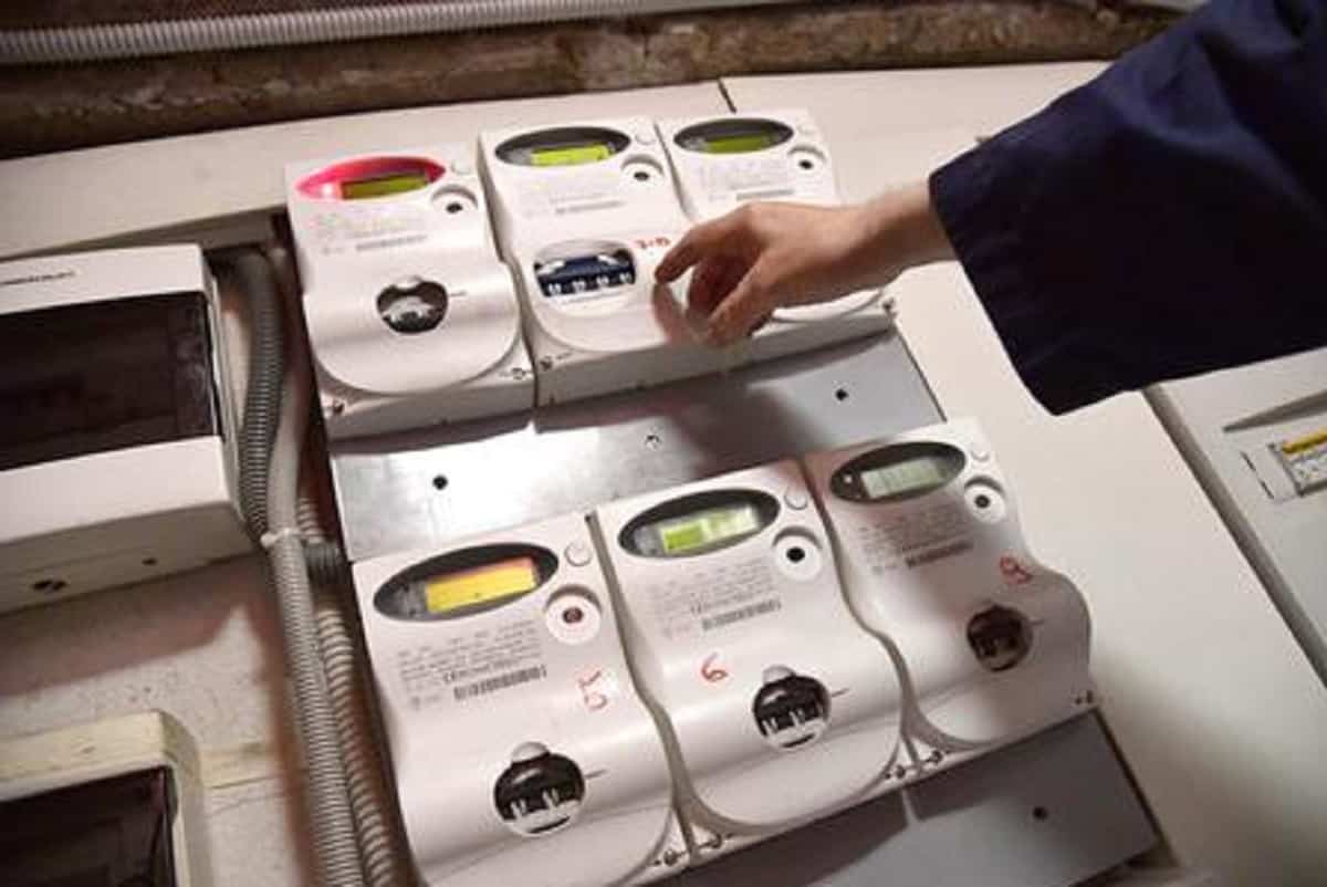Bollettometro, cos'è e come funziona lo strumento per provare a tagliare costi di luce e gas