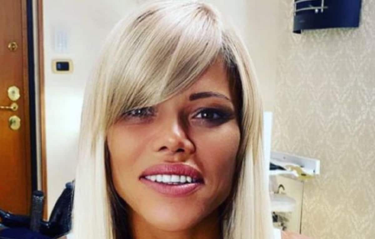 Floriana Secondi: "Mamma e nonna erano prostitute e ho anche subito violenze"