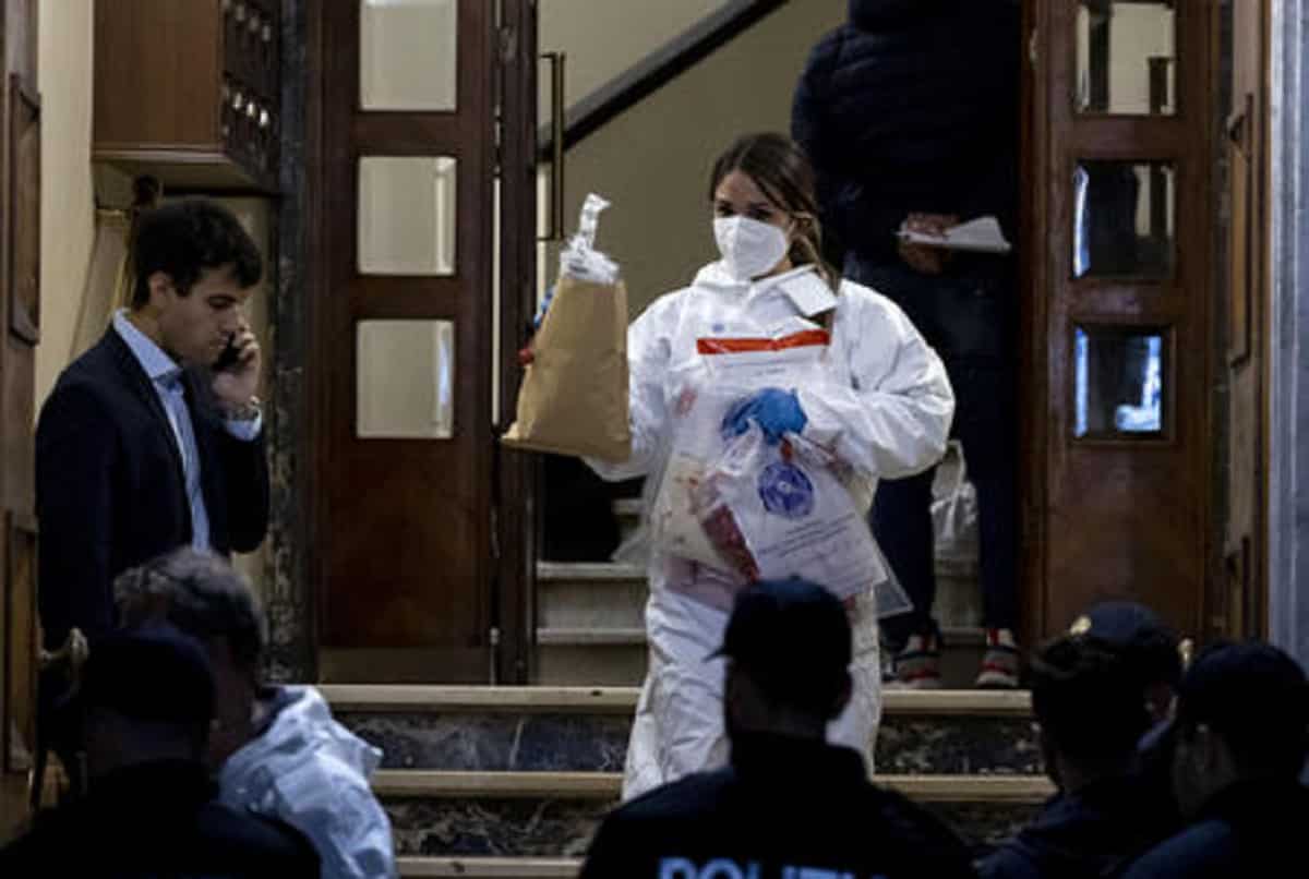 Tre prostitute uccise nel quartiere Prati a Roma. E' caccia al serial killer: ricerche anche su app di incontri