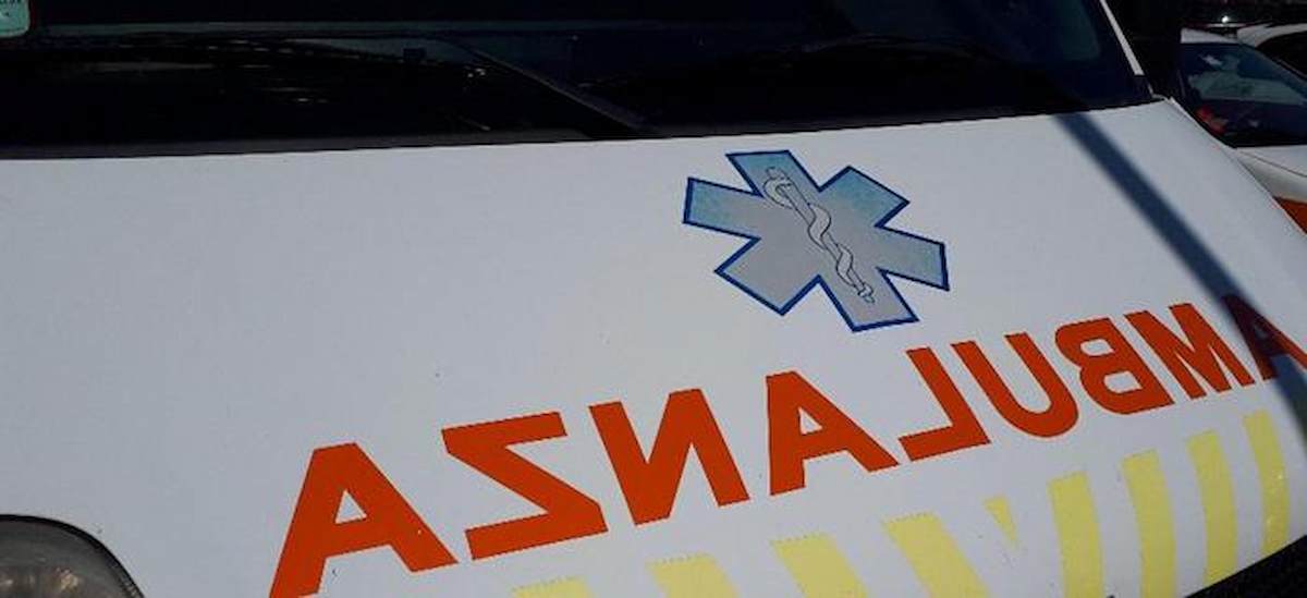 ambulanza foto ansa