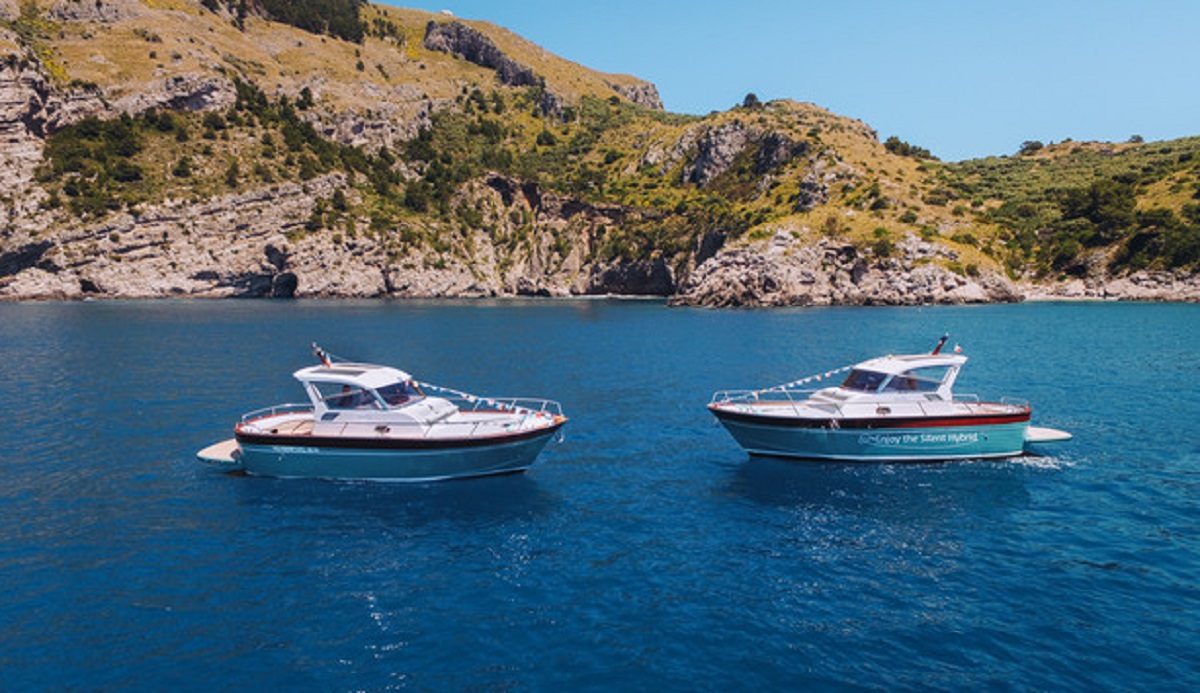 "Ingegno" italiano: mettere la bandiera estera sulla barca per non pagare le tasse