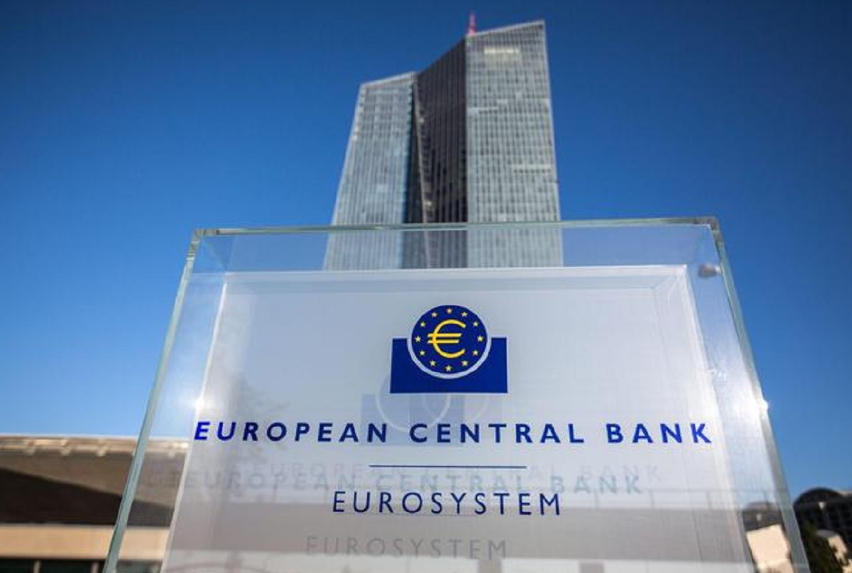 Euroscandalo, il marcio è nello schermo: la "santità" delle Ong