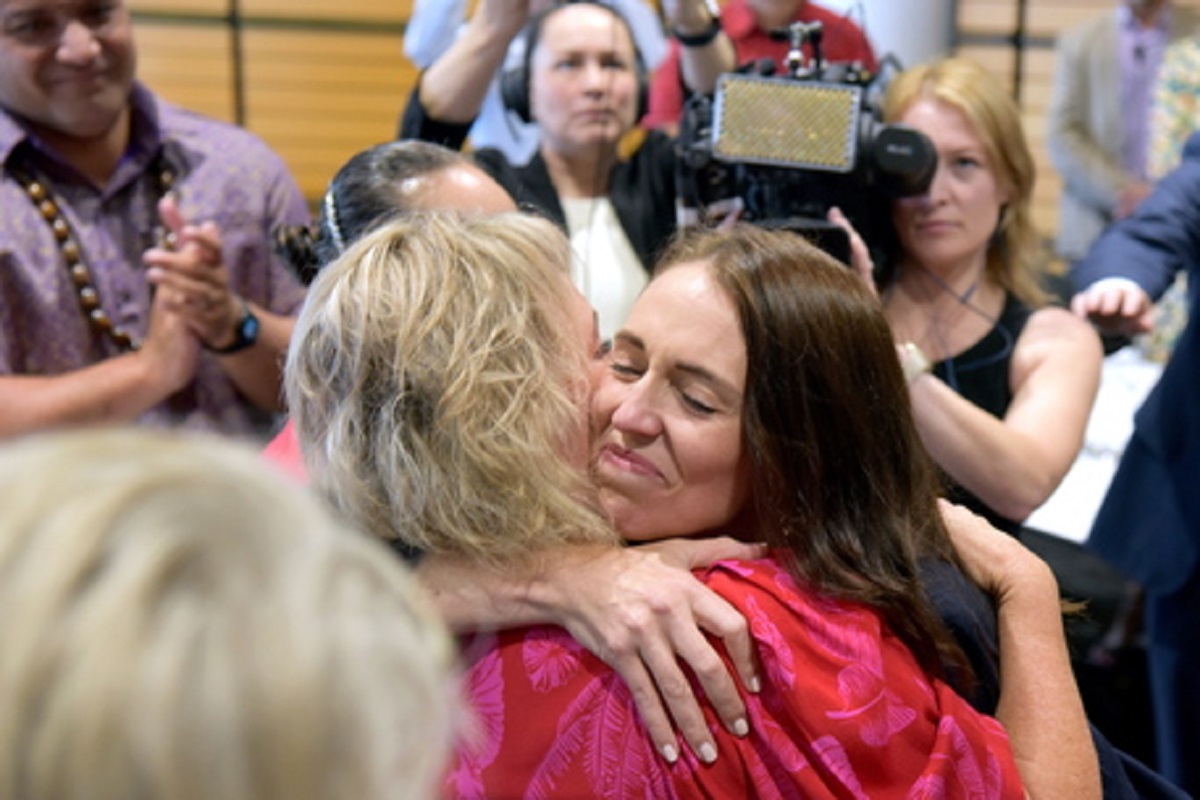 Jacinda Arden, gli antipodi. La Nuova Zelanda della responsabilità