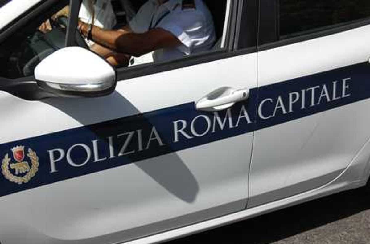 A Roma i Vigili non non sanno più a chi contestare le multe. Ecco cosa sta succedendo