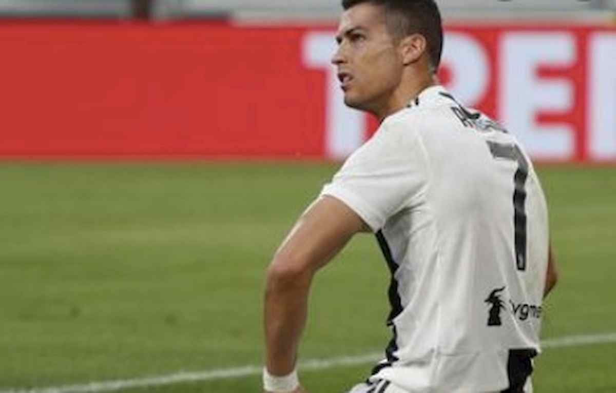 Serie A, riparte campionato e calciomercato: le partite di oggi giovedì 4, il contratto record di RonaldoSerie A, riparte campionato e calciomercato: le partite di oggi giovedì 4, il contratto record di Ronaldo