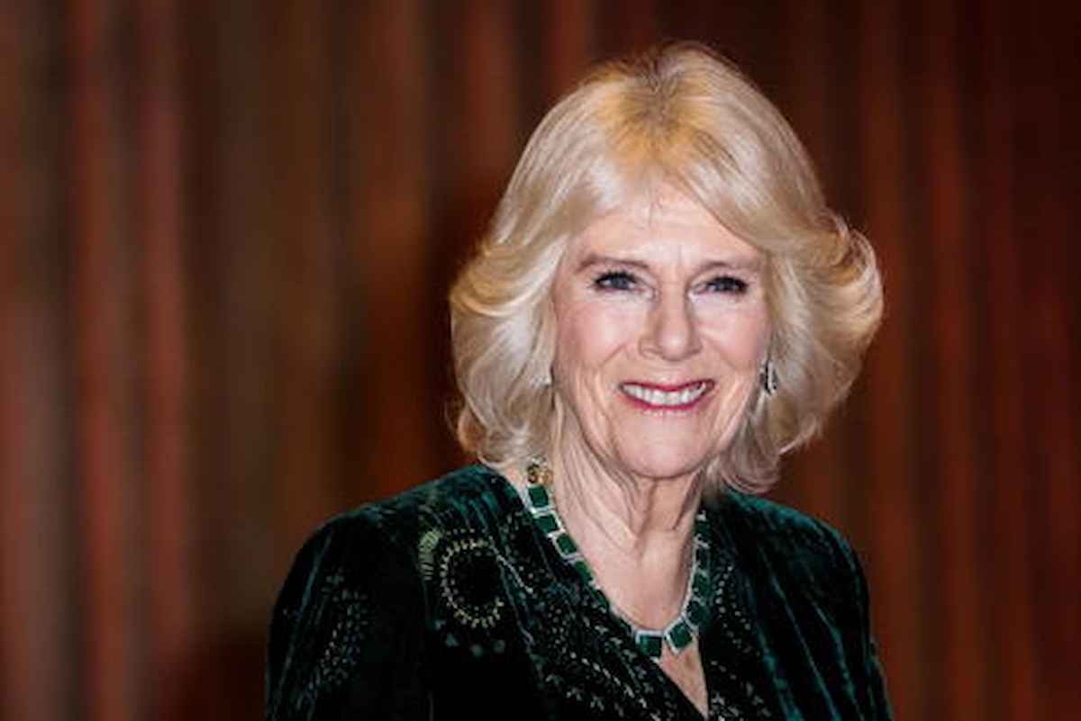 Camilla ha il Covid: primo stop agli impegni ufficiali da quando è regina consorte