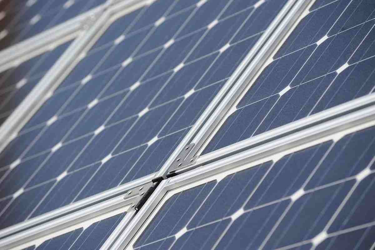 Enel X e Tim realizzano un impianto fotovoltaico nella centrale telefonica La Figuretta a Pisa