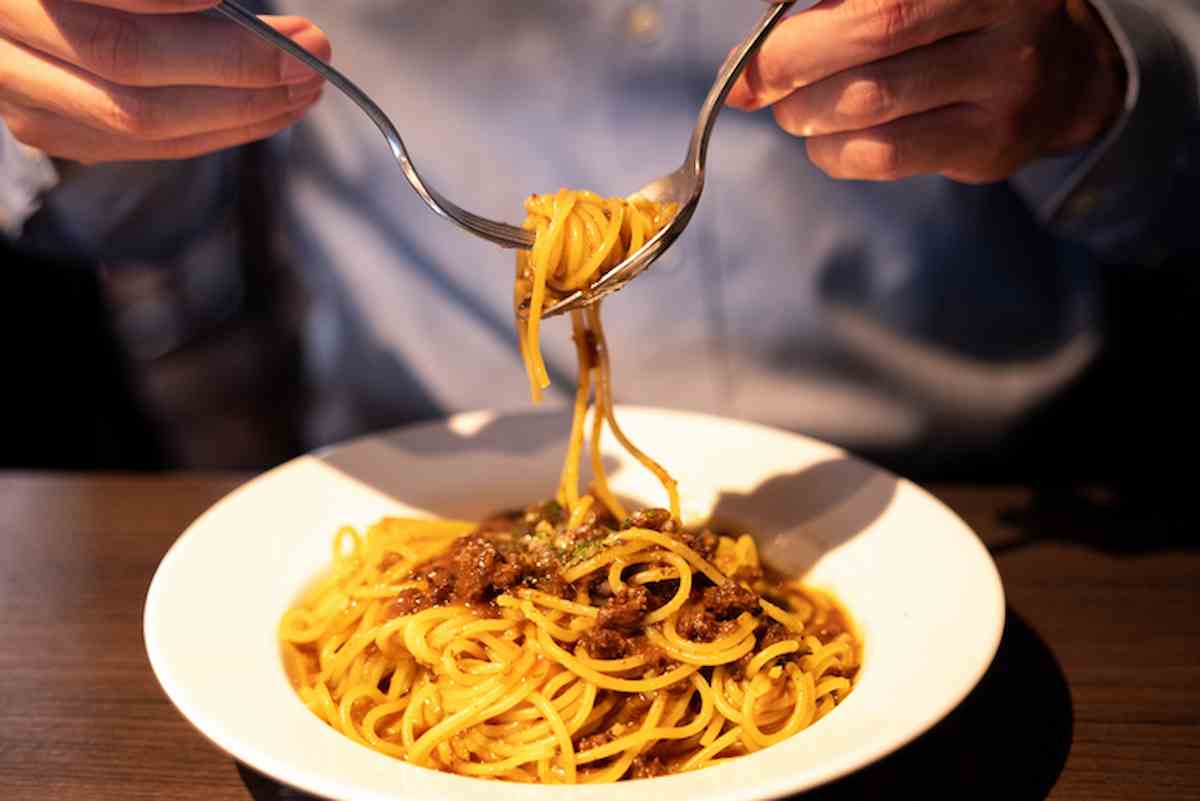 Medico picchiato al ristorante per aver mandato indietro un piatto di spaghetti scotti