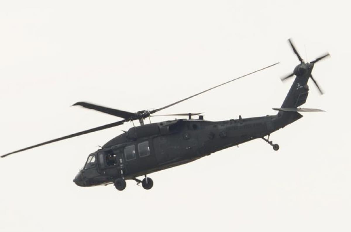 Due elicotteri Black Hawk si schiantano durante esercitazione in Kentucky, foto Ansa
